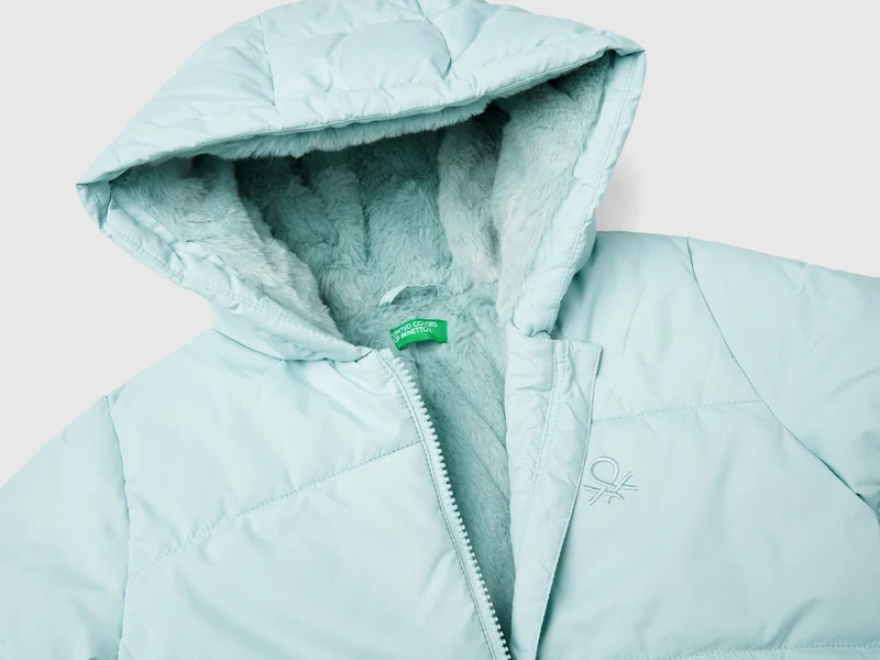Wattierte Jacke mit Kapuze