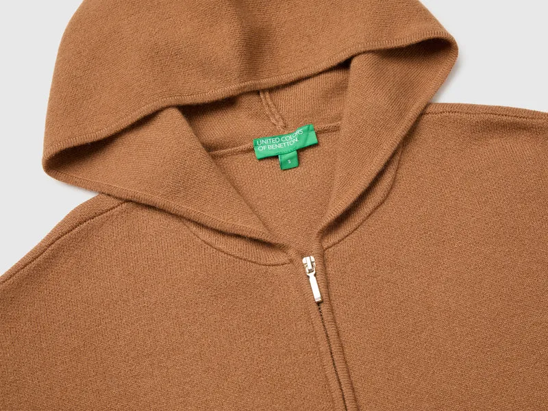 Cardigan mit Kapuze und Reißverschluss aus einem Woll-Kaschmir-Mischgewebe