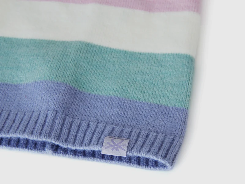 Halswärmer mit Multicolor-Streifen