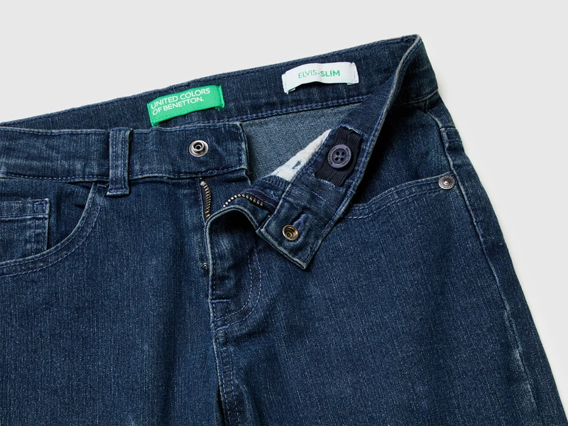 Slim-Fit-Jeans