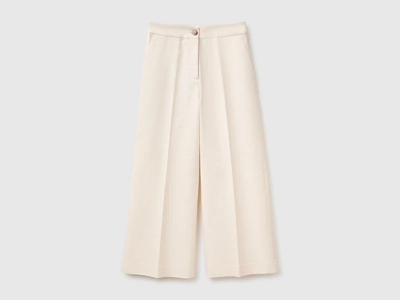 Weite Hosen
