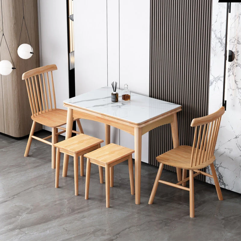 Platzsparendes Design, faltbarer und erweiterbarer Massivholztisch