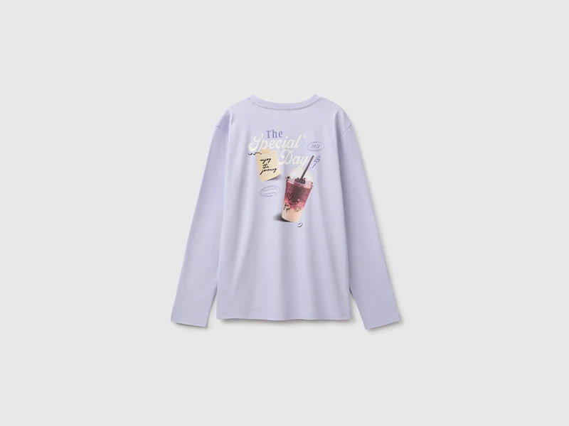 Bio-Baumwoll-T-Shirt mit Stickerei