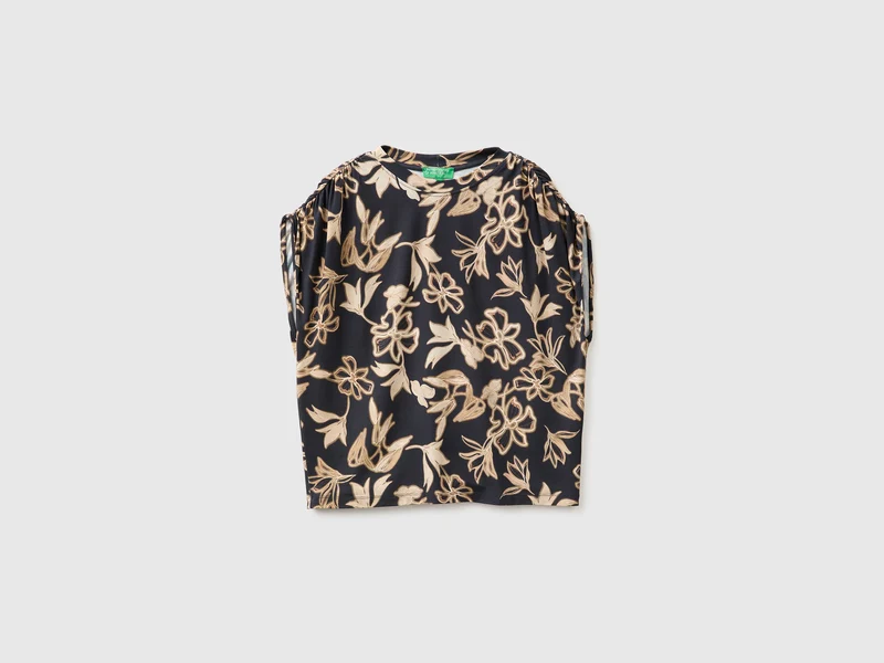 Fließendes Top mit Blumenprint