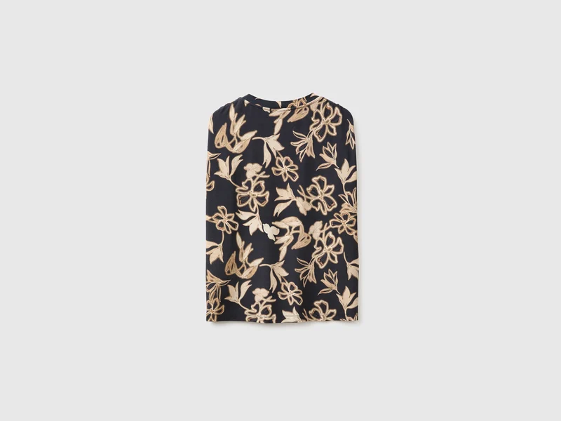 Fließendes Top mit Blumenprint