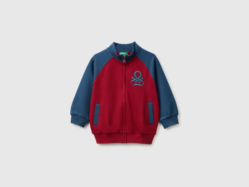 Sweatshirt mit Reißverschluss und Logo