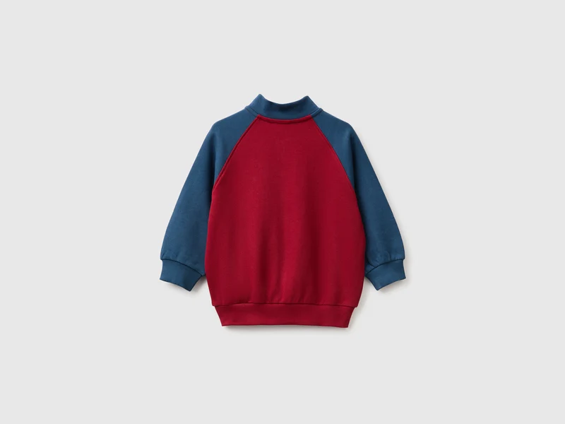 Sweatshirt mit Reißverschluss und Logo