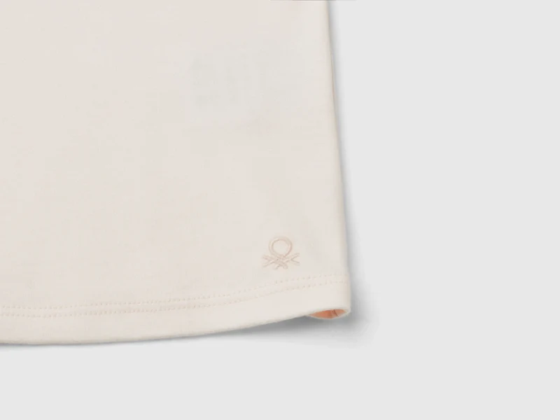 T-Shirt aus warmer Bio-Baumwolle mit Rollkragen