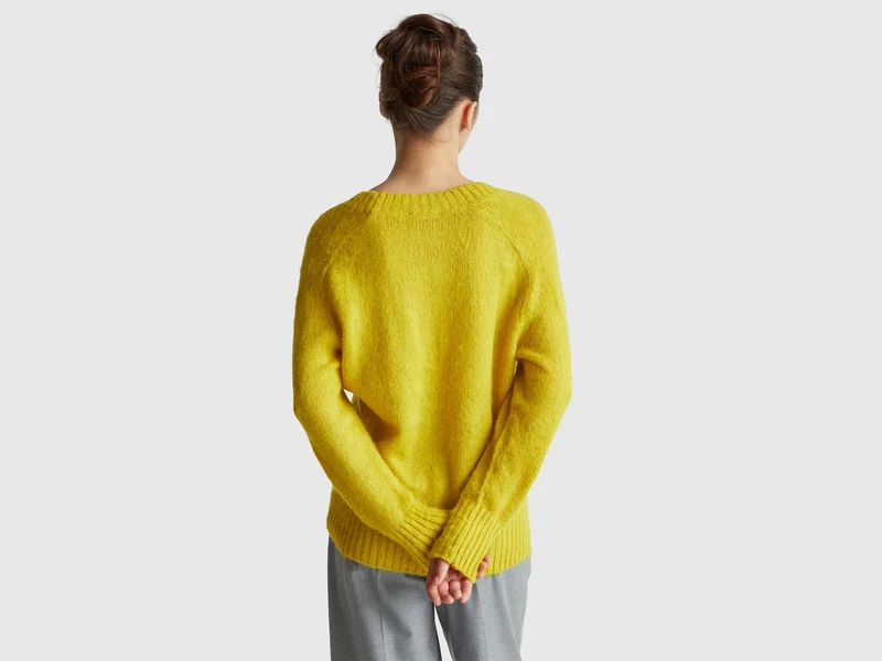 Warmer Pullover aus Mohairmischung