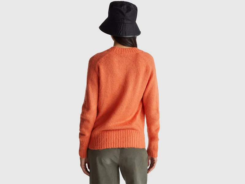 Warmer Pullover aus Mohairmischung