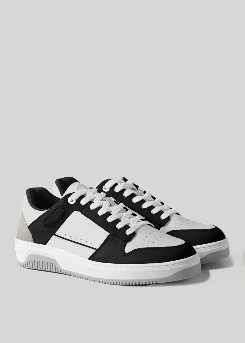 M00162 by Salvador