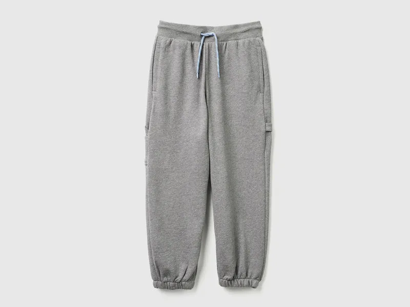 Weite Jogginghose mit Taschen