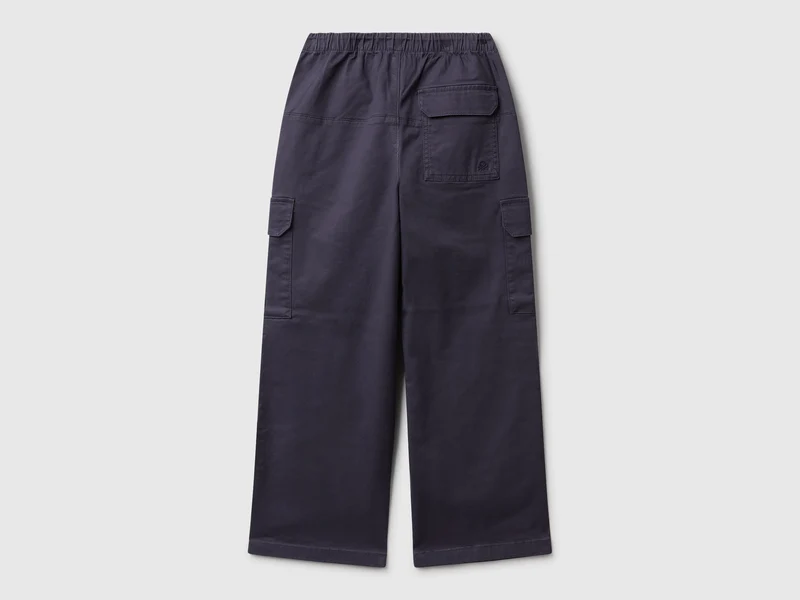 Fallschirmhose aus Stretch-Baumwolle