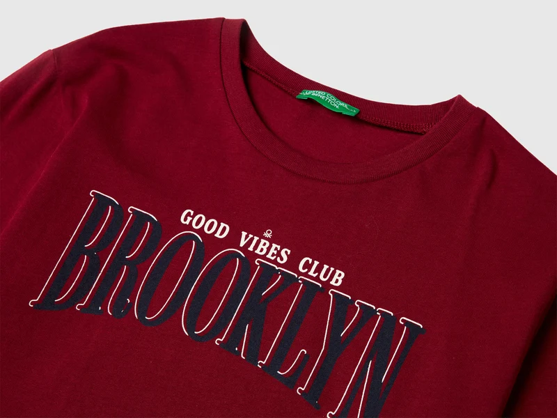 Bedrucktes T-Shirt