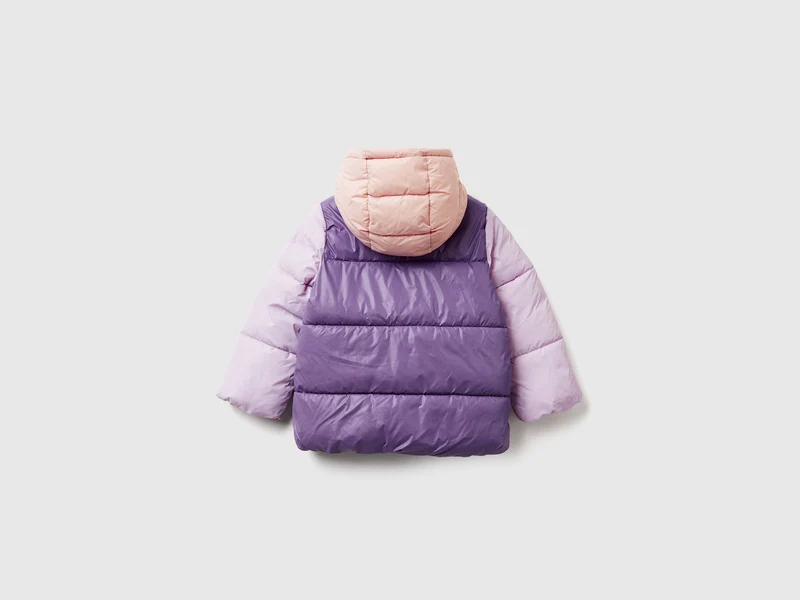 Nylonjacke mit Kapuze