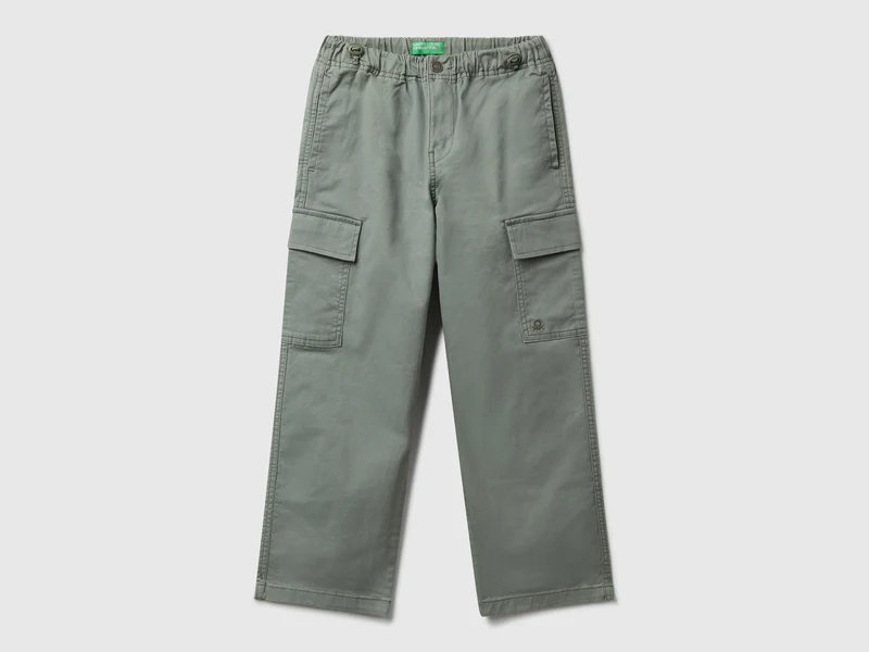 Fallschirmhose aus Stretch-Baumwolle