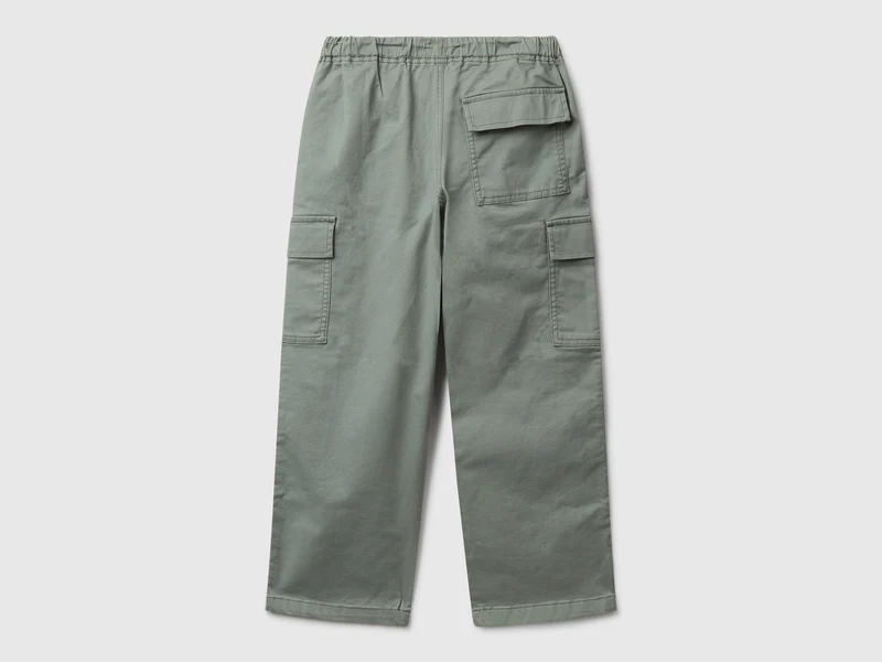 Fallschirmhose aus Stretch-Baumwolle