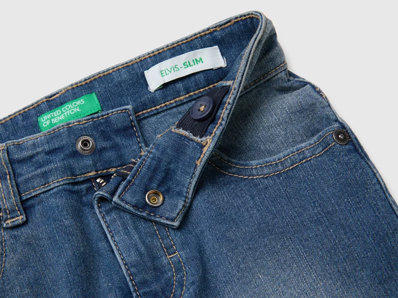 Slim-Fit-Jeans