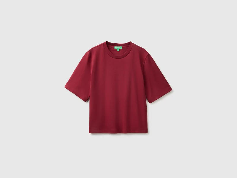 Kastenförmig geschnittenes T-Shirt aus 100 % Baumwolle