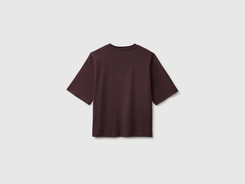 Kastenförmig geschnittenes T-Shirt aus 100 % Baumwolle