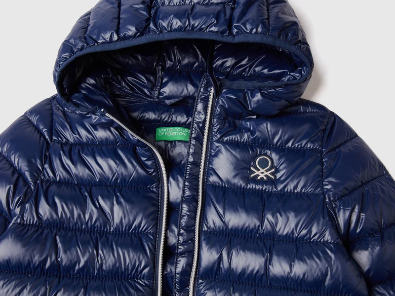 Wattierte Jacke mit Kapuze