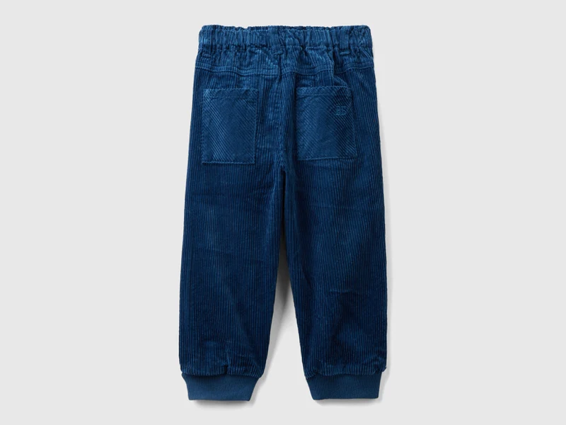 Baloon-Fit-Hose aus Samt