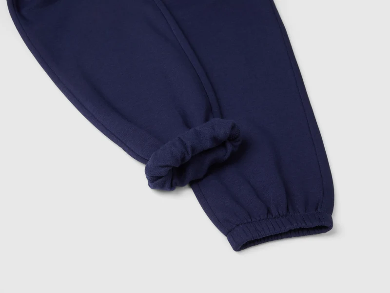 Fleece-Jogginghose mit Kordelzug