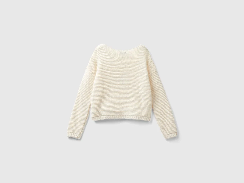 Pullover in einer Wollmischung mit Flechtmuster