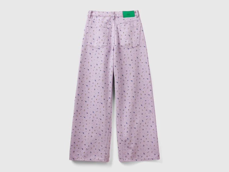 Weite Hose mit Blumendruck