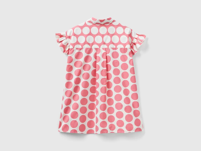 Ärmellose Bluse mit Punktemuster