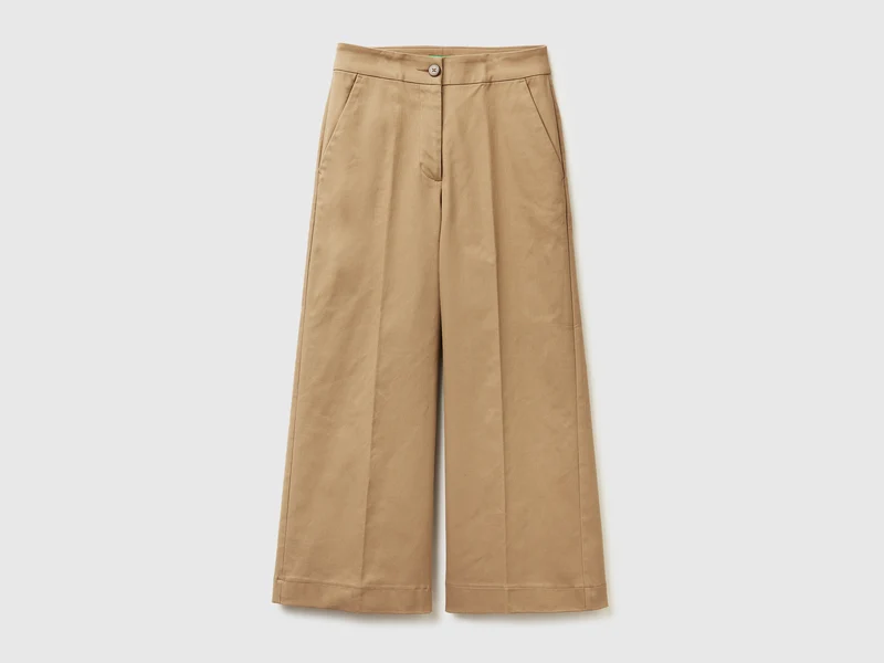 Hose mit weitem Bein und hoher Taille