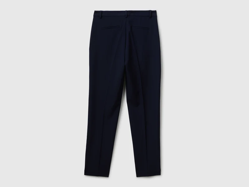 Hose mit geradem Bein aus einer Stretch-Viskose-Mischung