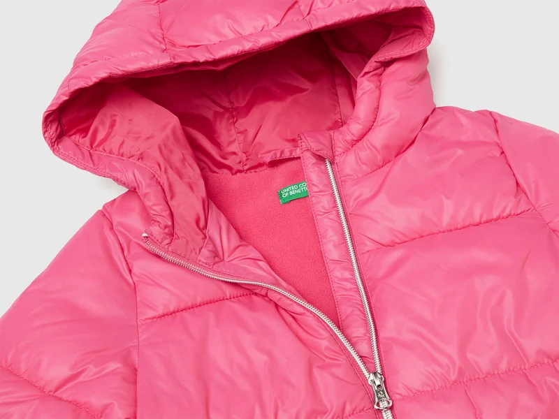 Nylonjacke mit Kapuze