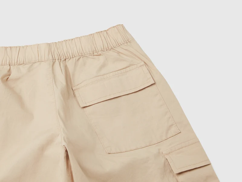 Parachute-Hose aus Stretch-Baumwolle