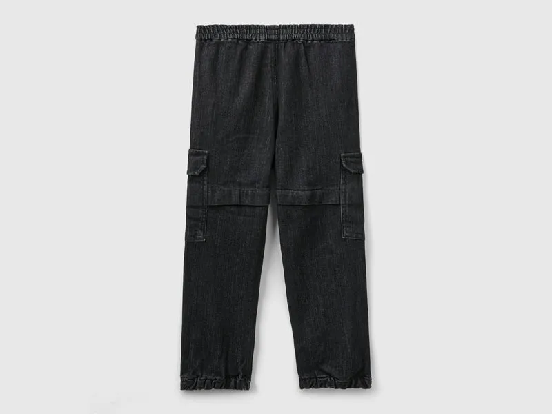 Jeans im Jogging-Stil mit großen Taschen