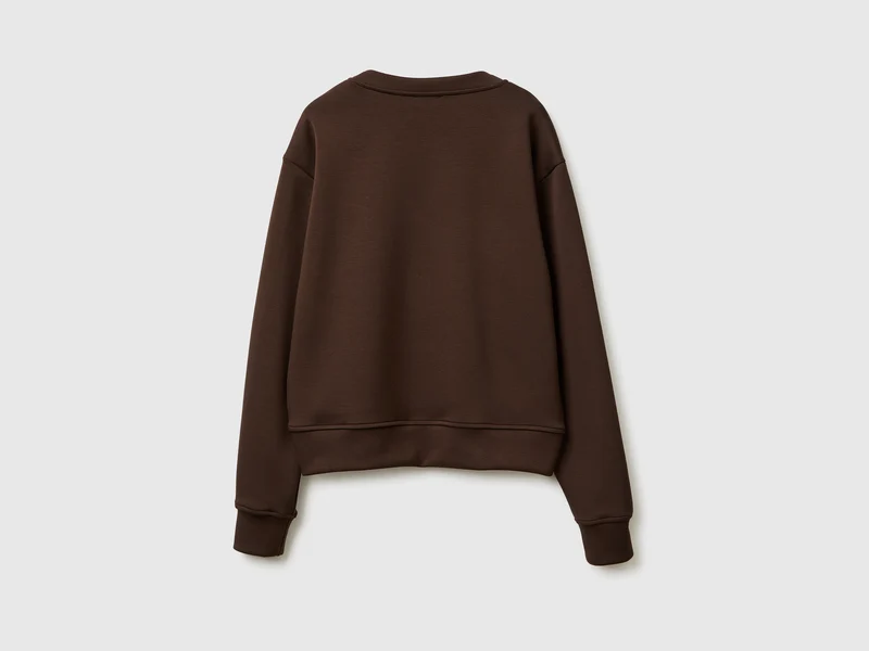 Geschlossenes Sweatshirt mit Bändern