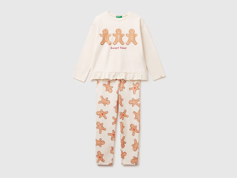 Weihnachtlicher Pyjama aus warmer Stretchbaumwolle