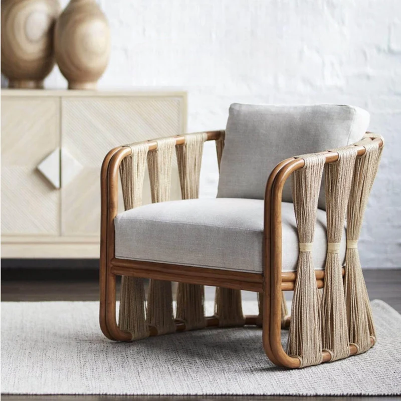 Veranda Vue Outdoor Patio Chair - Comfortable Seating