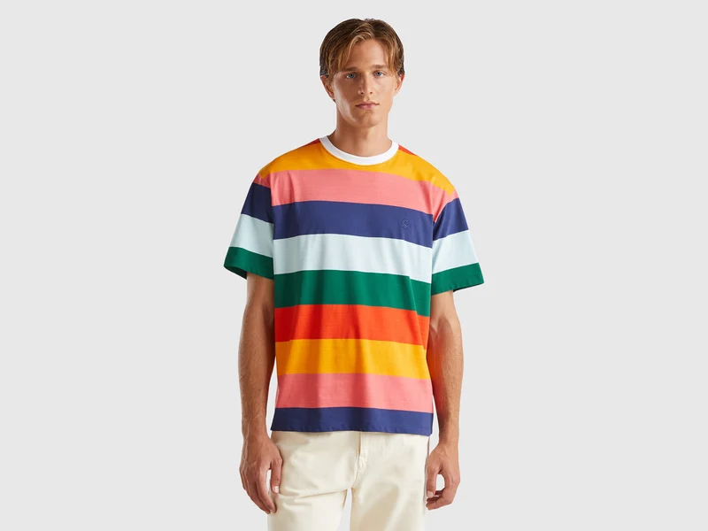 Mehrfarbig gestreiftes T-Shirt over fit