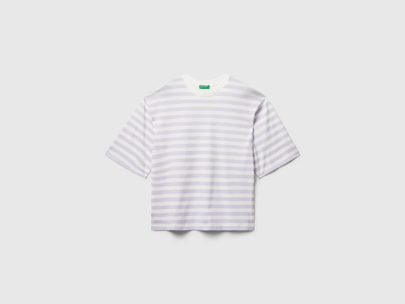 Übergroßes gestreiftes T-Shirt