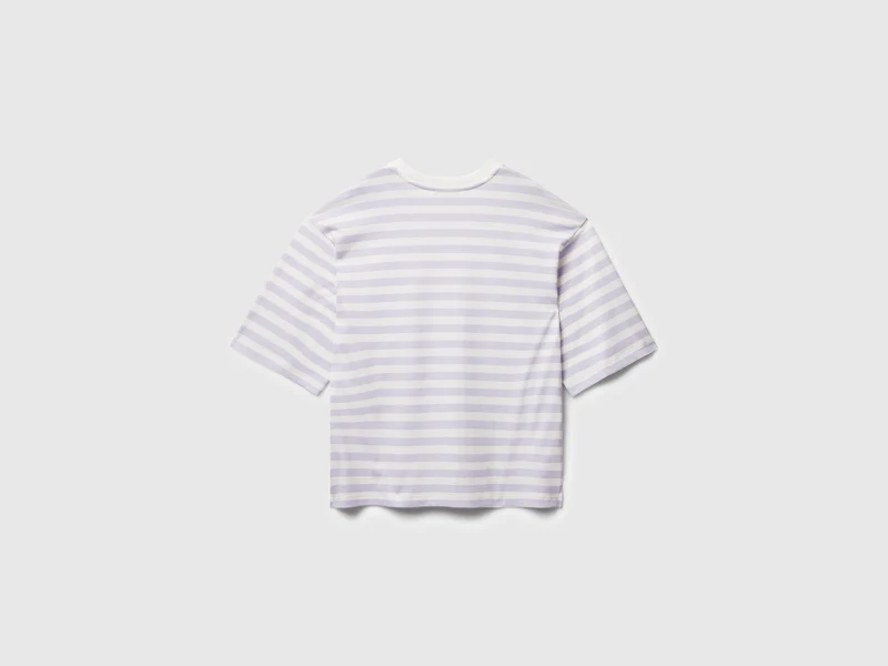 Übergroßes gestreiftes T-Shirt