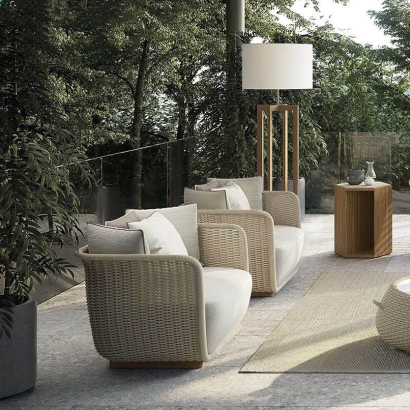 Cour Moderne Outdoor Furniture Collection - Stylish Patio Seating