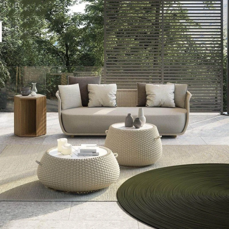 Cour Moderne Outdoor Furniture Collection - Stylish Patio Seating