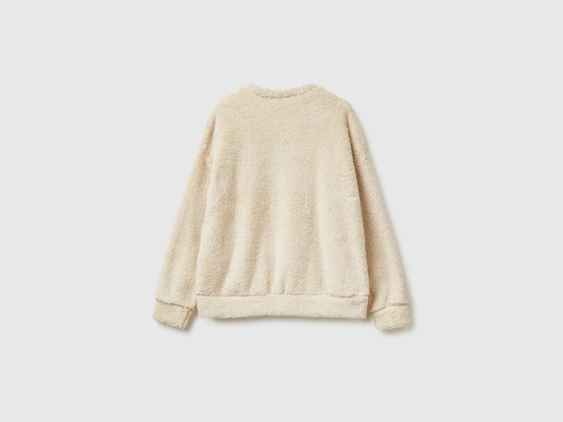 Pullover aus Teddyfell