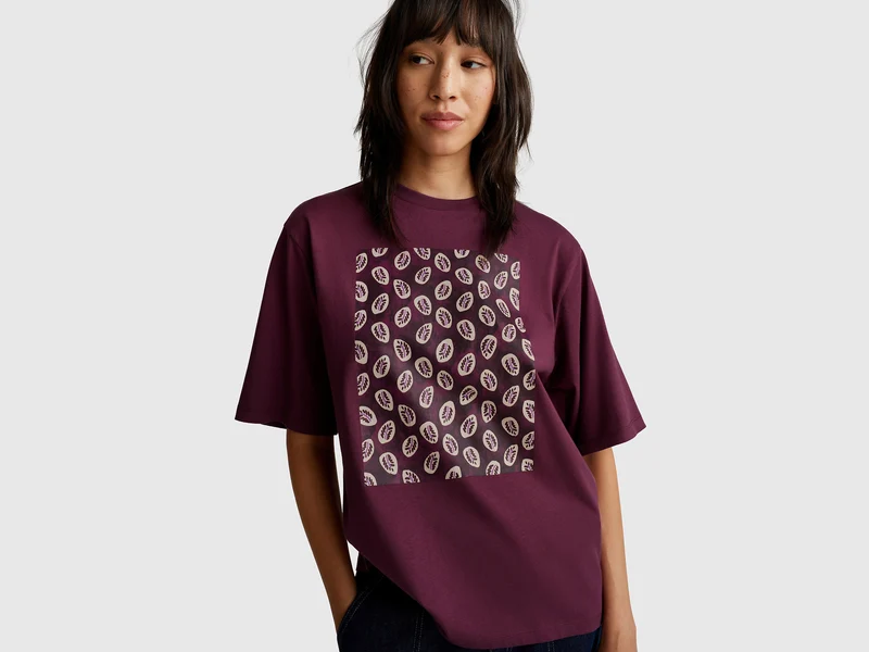 T-Shirt mit Bandana-Print