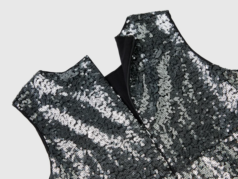 Kleid mit Pailletten
