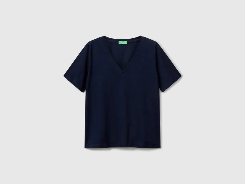T-Shirt aus geflammter Baumwolle mit V-Ausschnitt