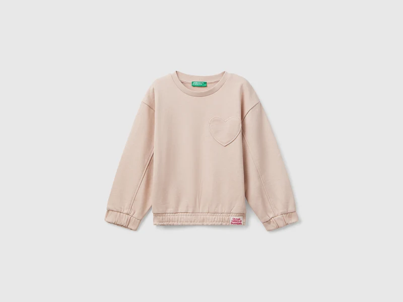 Sweatshirt mit Herz-Patch