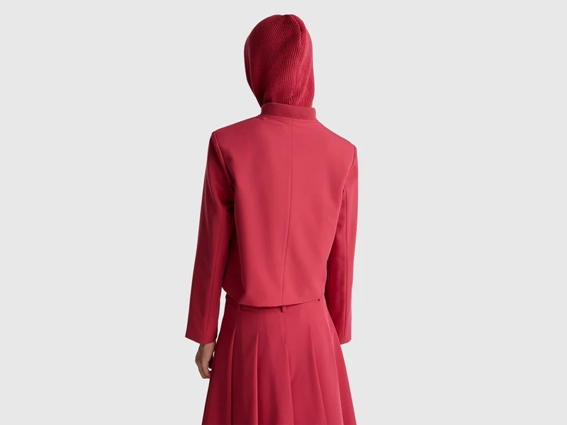 Jacke aus Stretch-Viskose-Mix