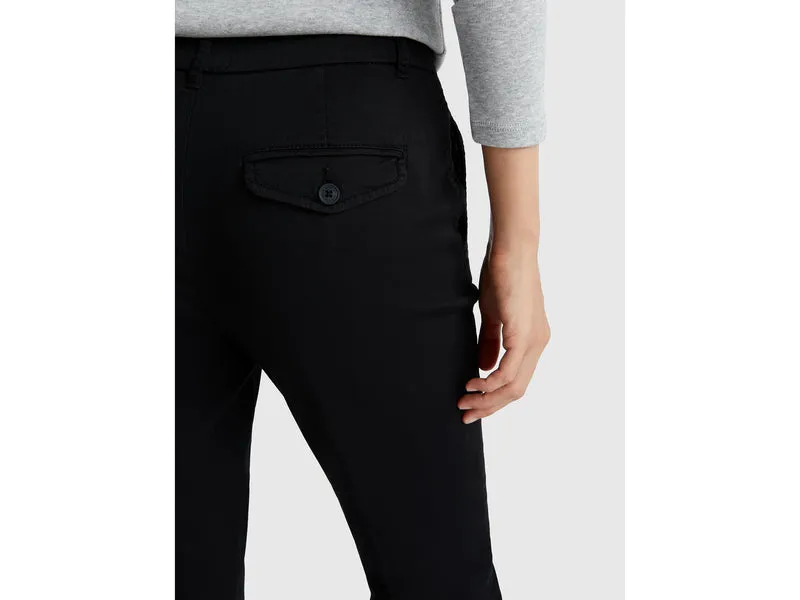 Verkürzte Chinos aus Stretch-Baumwolle